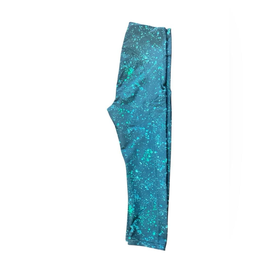 Athleta Ultimate Stash Pocket Splatter Capri, Oceanic Teal - Picture 3 of 10